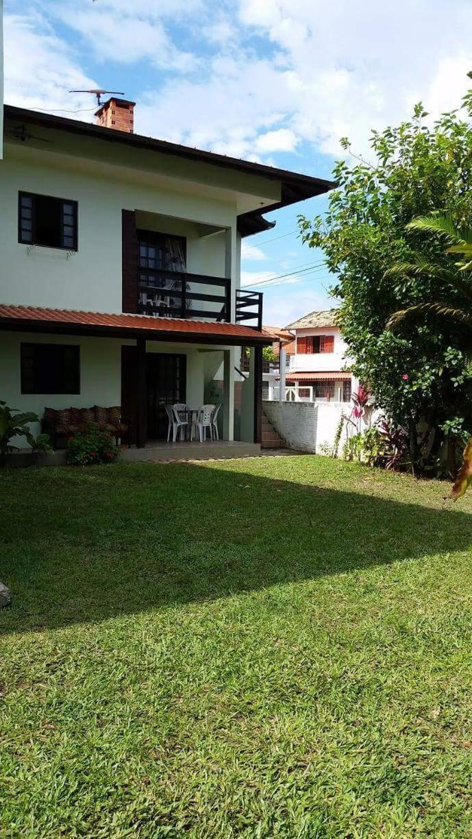 Moradas Jeane Guarda do Embaú Exterior foto
